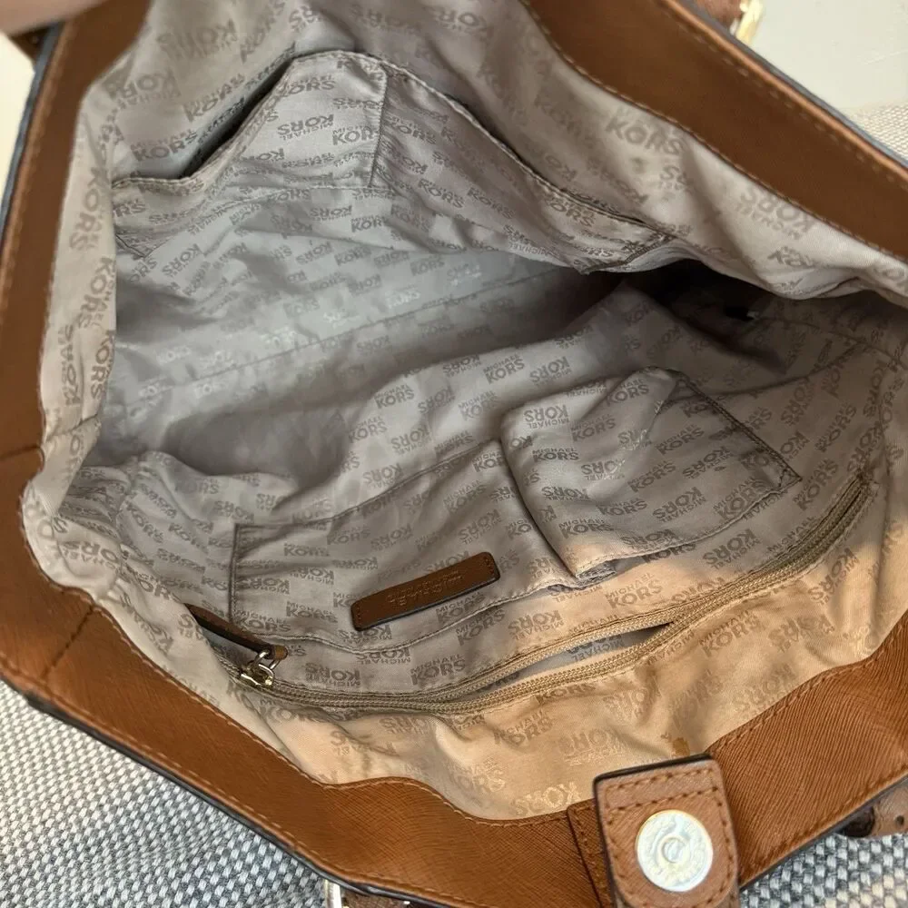 MICHAEL KORS Large Saffiano Leather Tote JET SET Tall TRAVEL ACORN BROWn